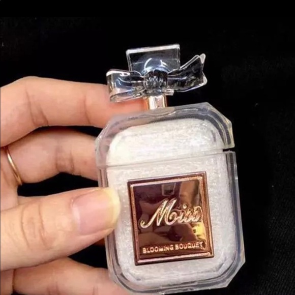Perfume bottle AirPod case - Picture 2 of 2